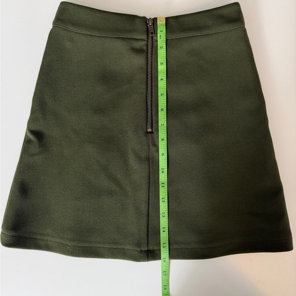 Vintage H&M Dark Green A-Line Skirt with Buttons - Picture 3 of 9